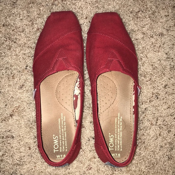 Toms Shoes - Red toms